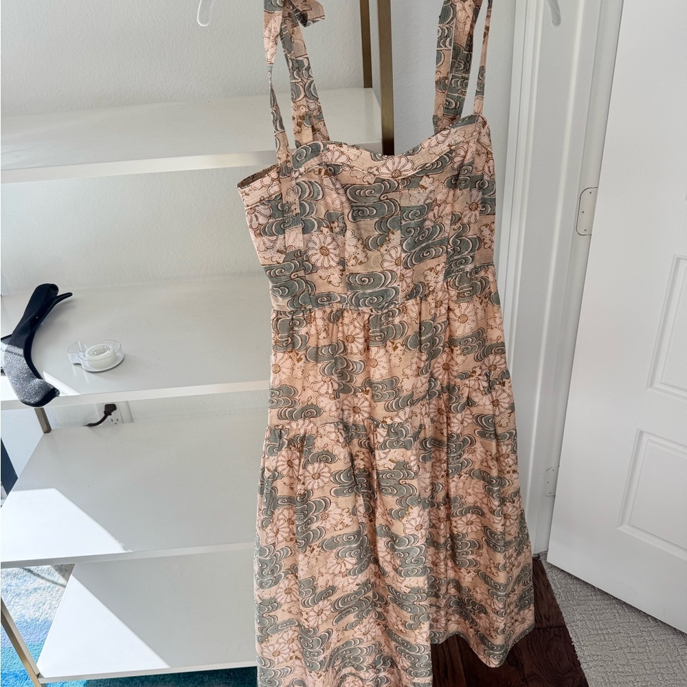 Floral Patterned Dress in Pink and Gray